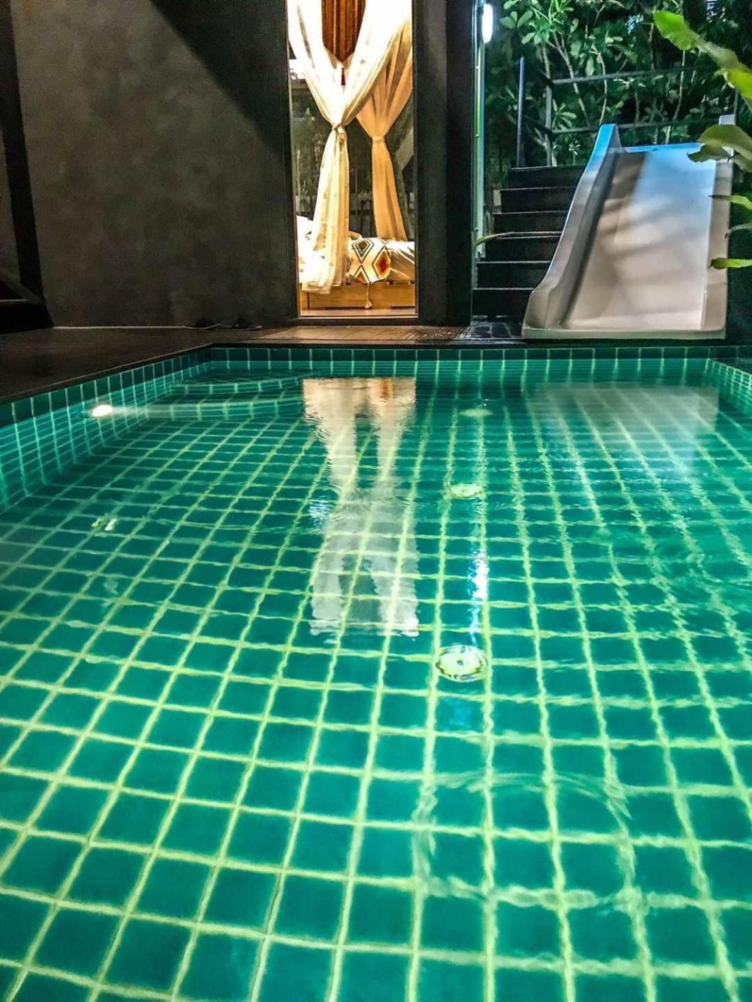 Exclusive Access To The Whole Garden. Villa Bangkok Exterior photo
