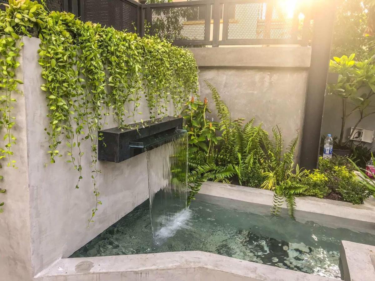 Exclusive Access To The Whole Garden. Villa Bangkok Exterior photo